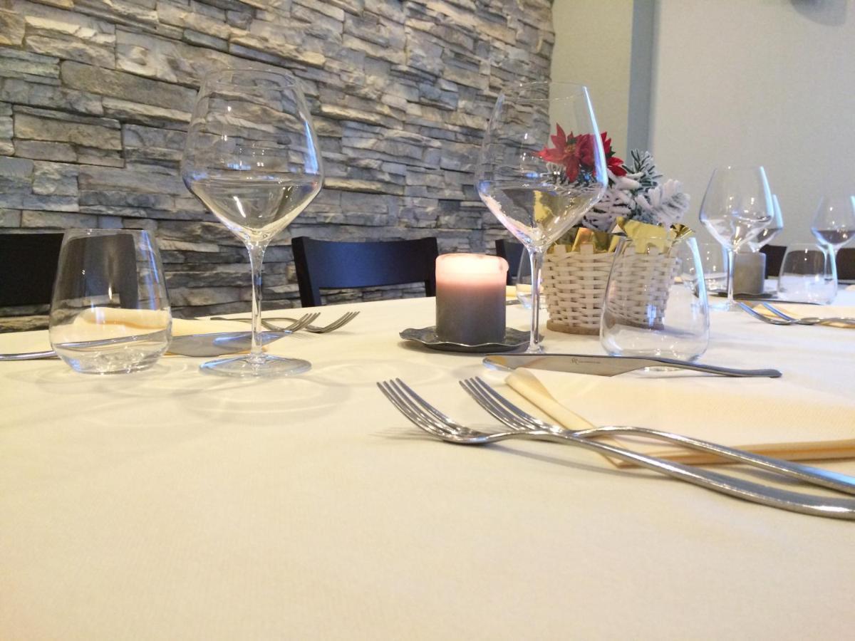 Albergo Ristorante Cuccini San Domenico Buitenkant foto